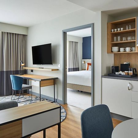 Residence Inn By Marriott Слау Екстериор снимка