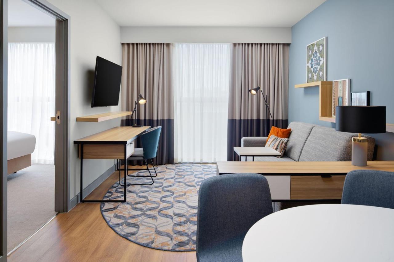 Residence Inn By Marriott Слау Екстериор снимка