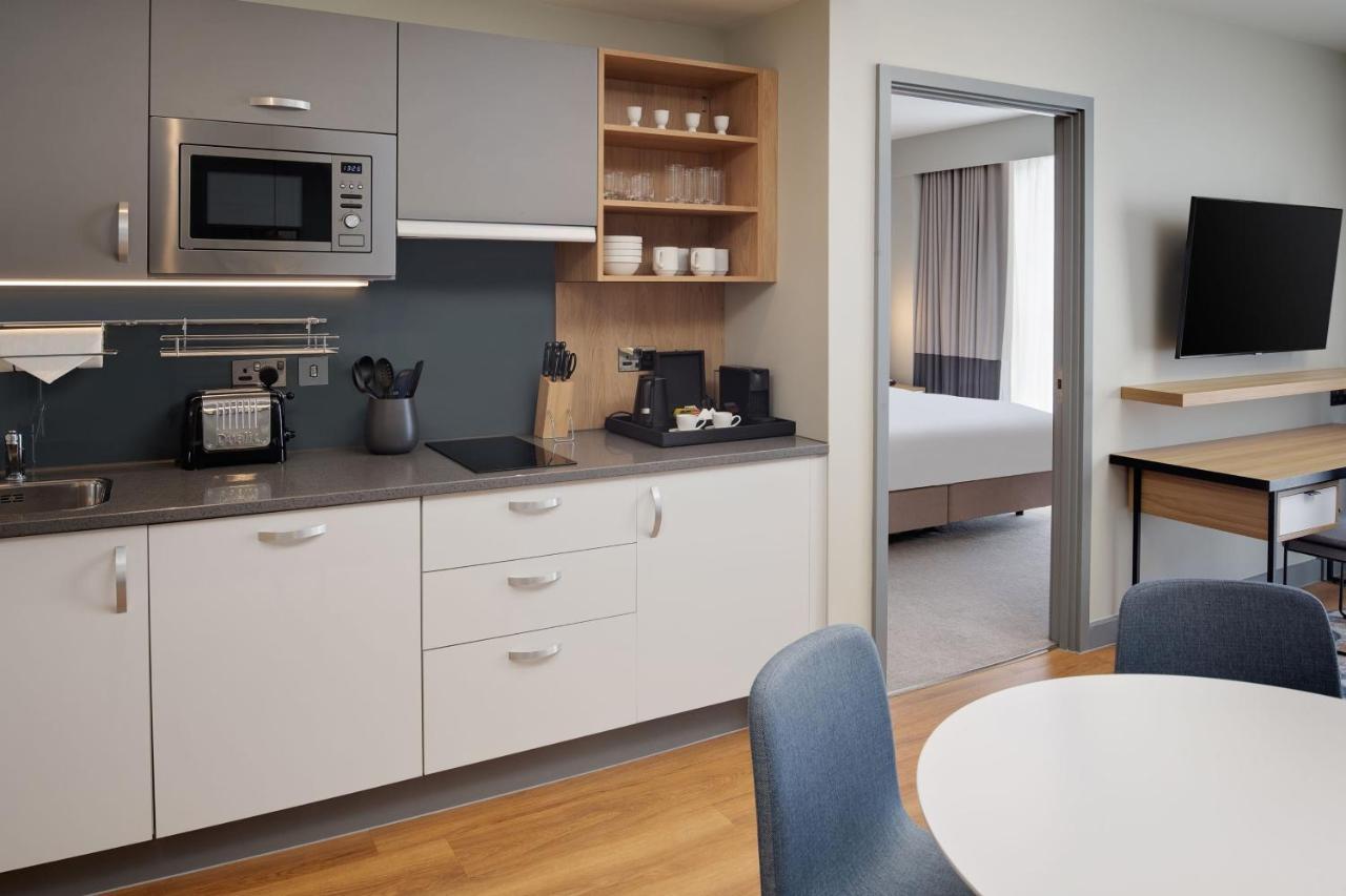 Residence Inn By Marriott Слау Екстериор снимка